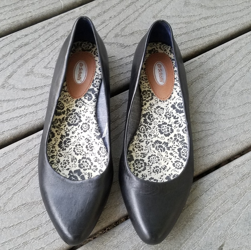 Dr. Scholl's Black Leather Flats 6.5